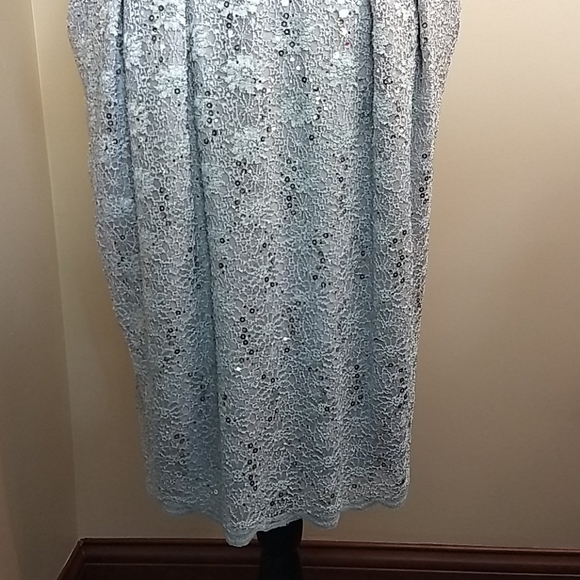 NWT Alex Evenings Dress Dove Gray‎ Silver - Gray Formal Dress - Picture 4 of 16